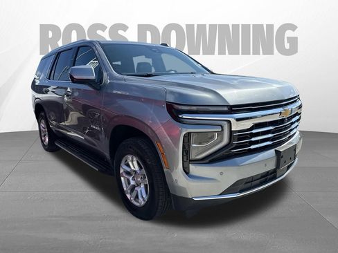 Used 2025 Chevrolet Tahoe LT AWD/4WD image 3