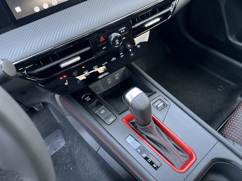 New 2026 Nissan Kicks SR w/ SR Premium Package image 22