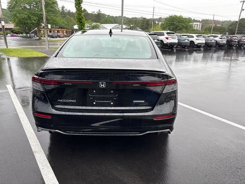 Used 2023 Honda Accord Sport image 7