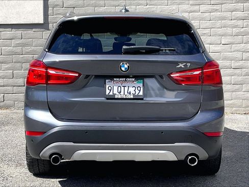 Used 2017 BMW X1 xDrive28i AWD/4WD image 3