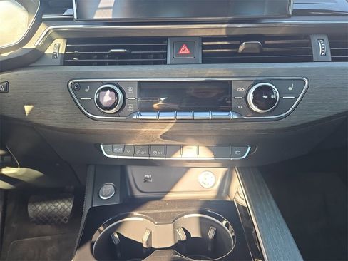 Used 2024 Audi A4 2.0T Premium Plus image 12