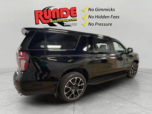 Used 2024 Chevrolet Suburban RST w/ Sport Performance Package AWD/4WD image 6