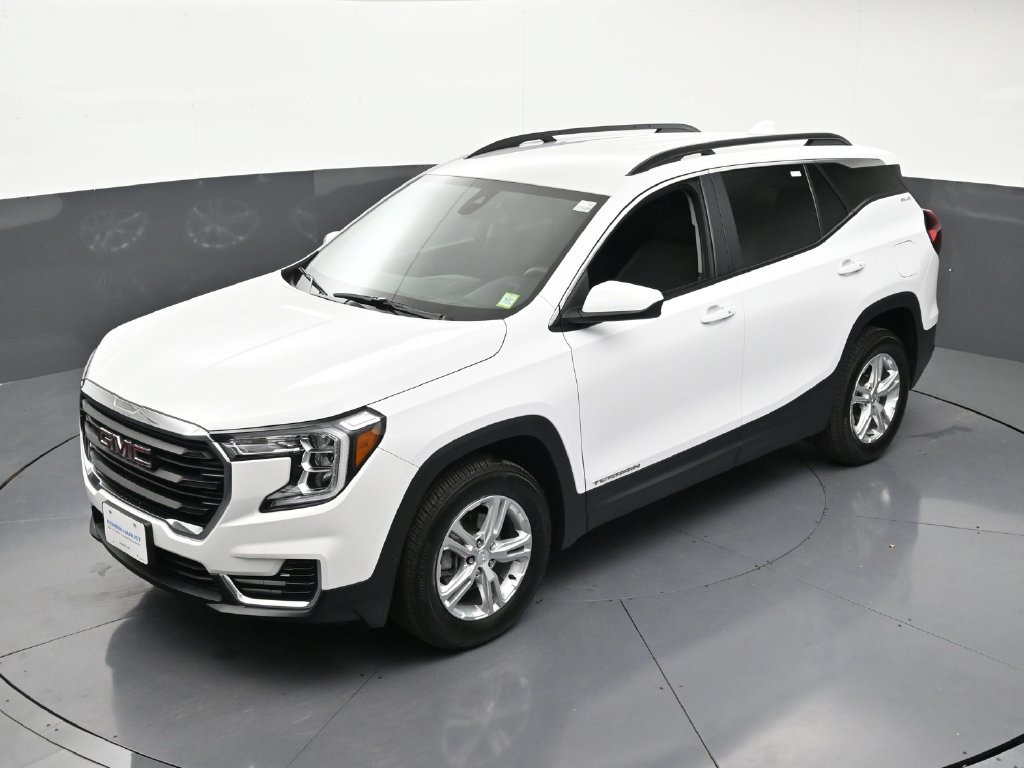 Certified 2022 GMC Terrain SLE w/ Driver Convenience Package AWD/4WD image 16