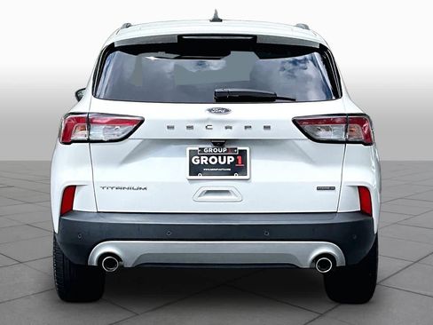 Used 2020 Ford Escape Titanium AWD/4WD image 5