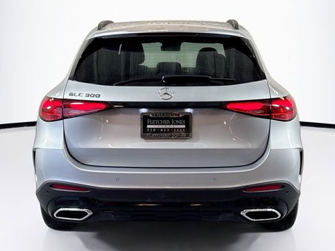 Used 2026 Mercedes-Benz GLC 300 image 6