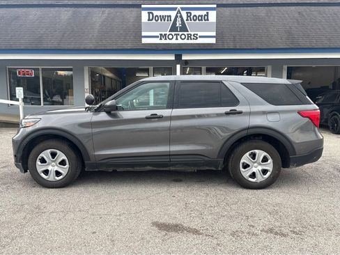 Used 2022 Ford Explorer 4WD Police Interceptor image 2