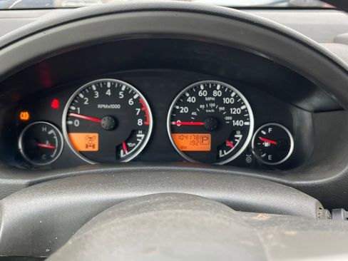 Used 2005 Nissan Pathfinder SE w/ (S01) Side Air Bags Pkg image 14