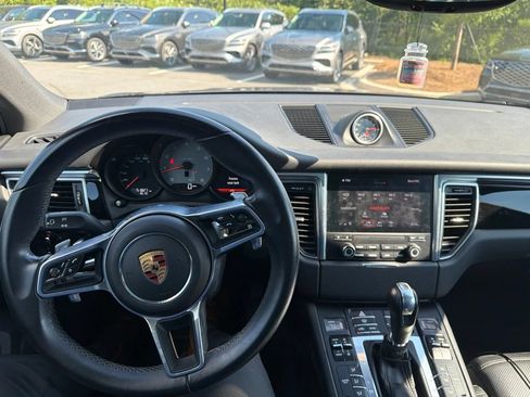 Used 2018 Porsche Macan S AWD/4WD image 9