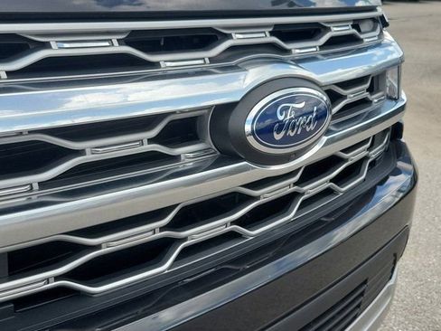 Certified 2023 Ford Expedition Platinum AWD/4WD image 10