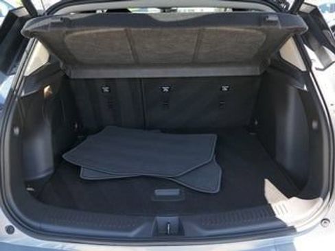 Used 2023 Buick Encore GX Select w/ Sport Touring Package FWD image 23