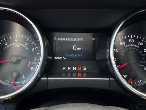 Used 2019 Ford Mustang GT Premium RWD image 13