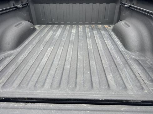 Used 2020 RAM 1500 Laramie image 18