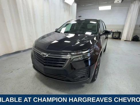 Certified 2024 Chevrolet Equinox LS w/ LS Convenience Package FWD image 3