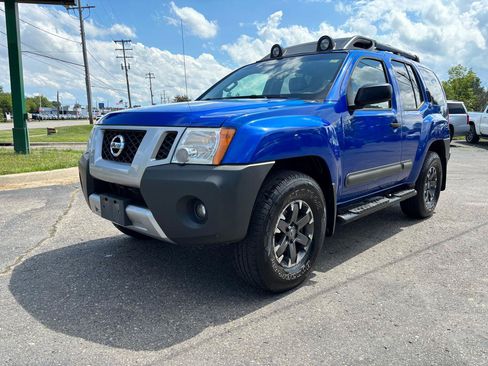 Used 2015 Nissan Xterra PRO-4X AWD/4WD image 1