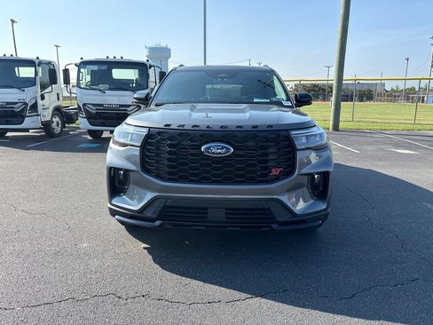 Certified 2025 Ford Explorer ST w/ Sun And Sound Package AWD/4WD image 5