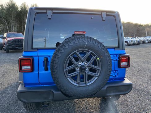 New 2026 Jeep Wrangler Sport S image 4