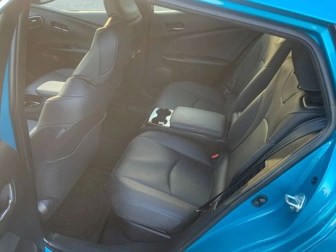 Used 2017 Toyota Prius Prime Advanced FWD image 16