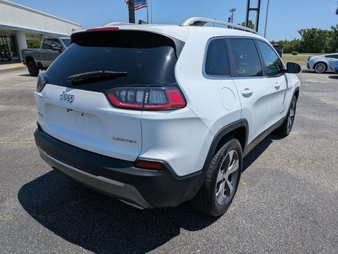 Used 2019 Jeep Cherokee Limited AWD/4WD image 3