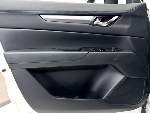 Used 2021 MAZDA CX-5 Touring FWD image 28