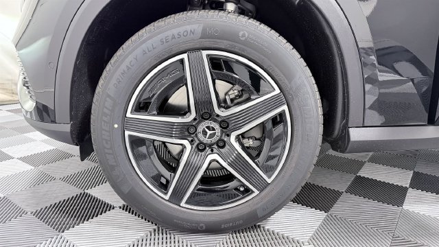Used 2026 Mercedes-Benz GLC 300 4MATIC image 8