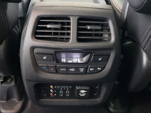 Used 2016 Honda Pilot Elite image 22