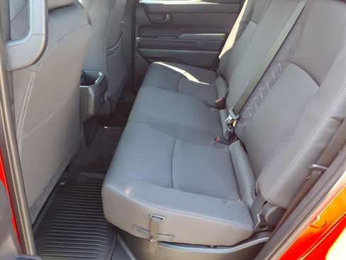 Used 2025 Toyota Tacoma SR AWD/4WD image 13