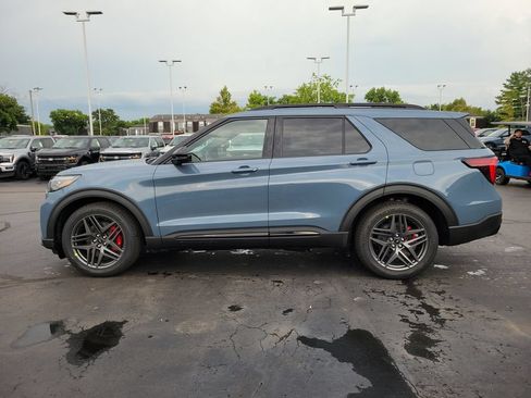 New 2026 Ford Explorer ST w/ Sun And Sound Package AWD/4WD image 7