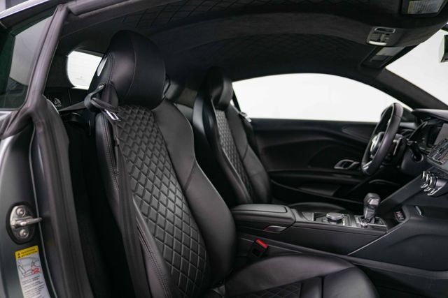 Used 2017 Audi R8 V10 plus AWD/4WD image 24