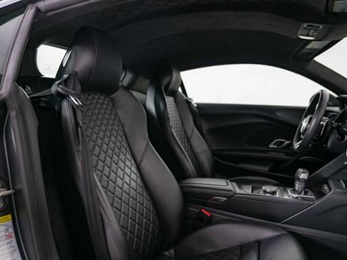 Used 2017 Audi R8 V10 plus AWD/4WD image 24