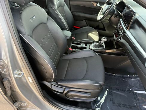 Used 2023 Kia Forte GT-Line w/ GT-Line Technology Package image 31