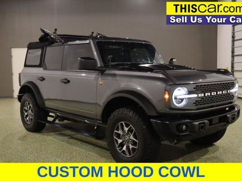 Used 2023 Ford Bronco Badlands AWD/4WD image 12