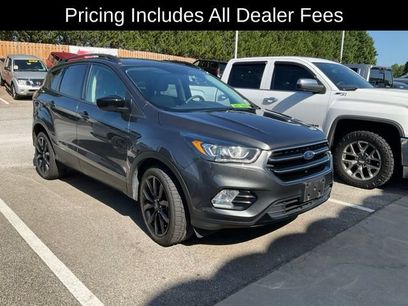 Used 2018 Ford Escape SE w/ SE Sport Appearance Package