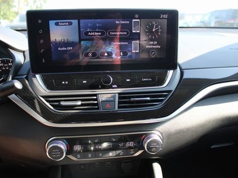 New 2025 Nissan Altima 2.5 SR w/ SR Premium Package image 13