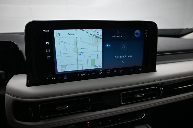 Used 2025 Lincoln Aviator Reserve w/ Equipment Group 201A AWD/4WD image 7