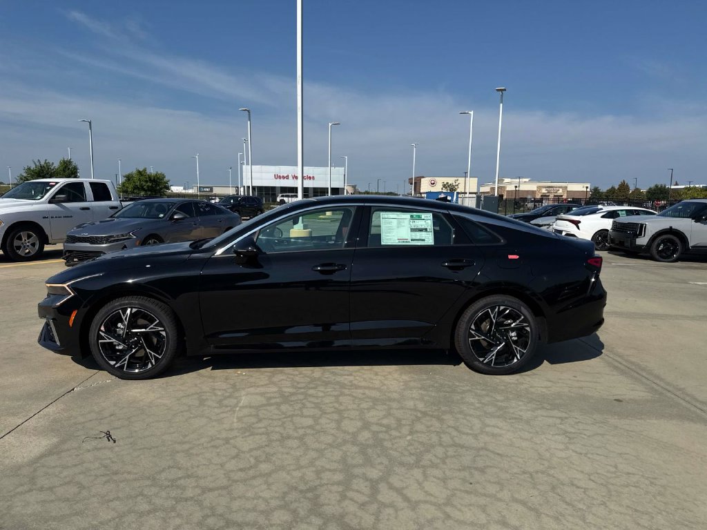 New 2026 Kia K5 GT-Line FWD image 4