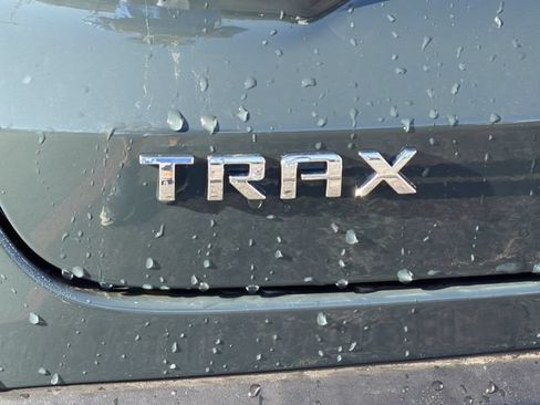 New 2026 Chevrolet Trax LS w/ LS Convenience Package FWD image 7