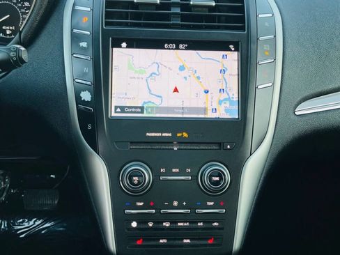 Used 2019 Lincoln MKC Select w/ Select Plus Package image 26