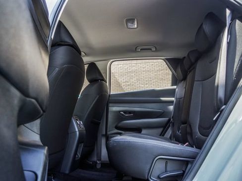 Certified 2025 Hyundai Tucson SEL FWD image 44