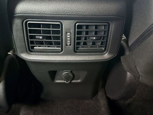 Certified 2022 Toyota RAV4 LE FWD image 25