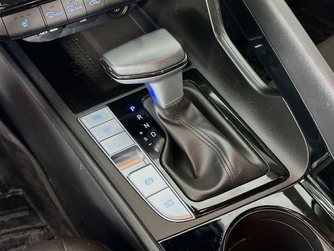 Certified 2023 Hyundai Elantra SEL w/ Convenience Package image 17