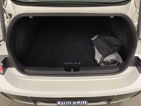 Used 2023 Hyundai Ioniq 6 SEL RWD image 10