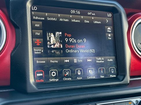 Used 2022 Jeep Wrangler Rubicon image 17