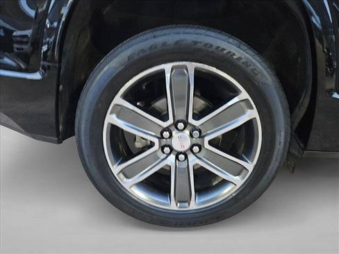 Used 2019 GMC Acadia Denali w/ Technology Package FWD image 20