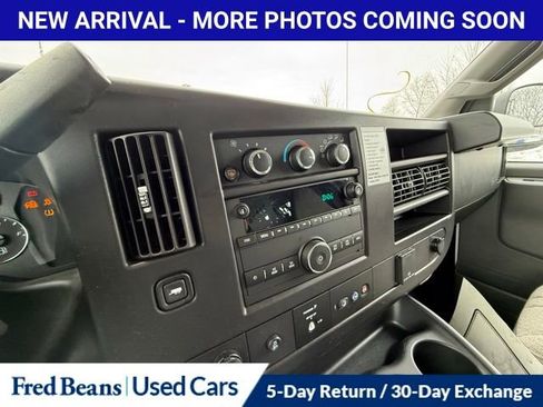 Used 2022 Chevrolet Express 2500 w/ Driver Convenience Package image 17