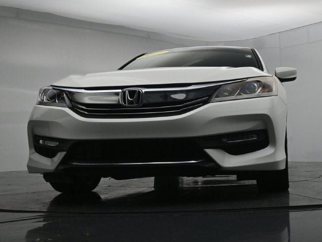 Used 2017 Honda Accord Sport Special Edition image 41