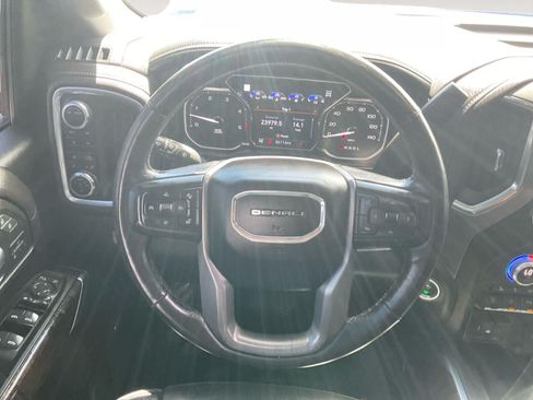 Used 2022 GMC Sierra 3500 Denali w/ Denali Ultimate Package AWD/4WD image 12