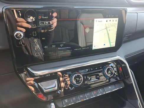 New 2026 GMC Sierra 3500 Denali w/ Denali Reserve Package image 13