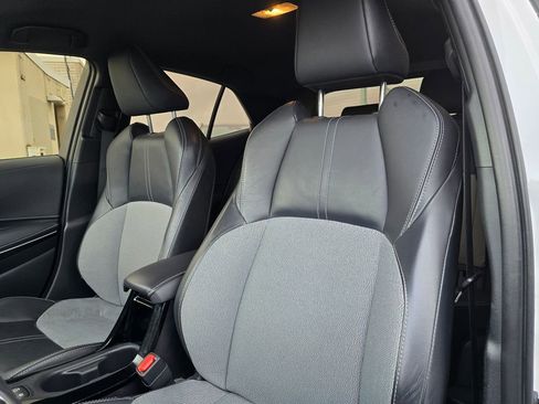 Used 2021 Toyota Corolla XSE image 24