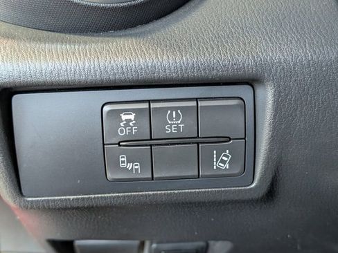 Used 2016 MAZDA MX-5 Miata Grand Touring image 16