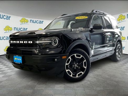 Used 2023 Ford Bronco Sport Outer Banks w/ Tech Package image 3